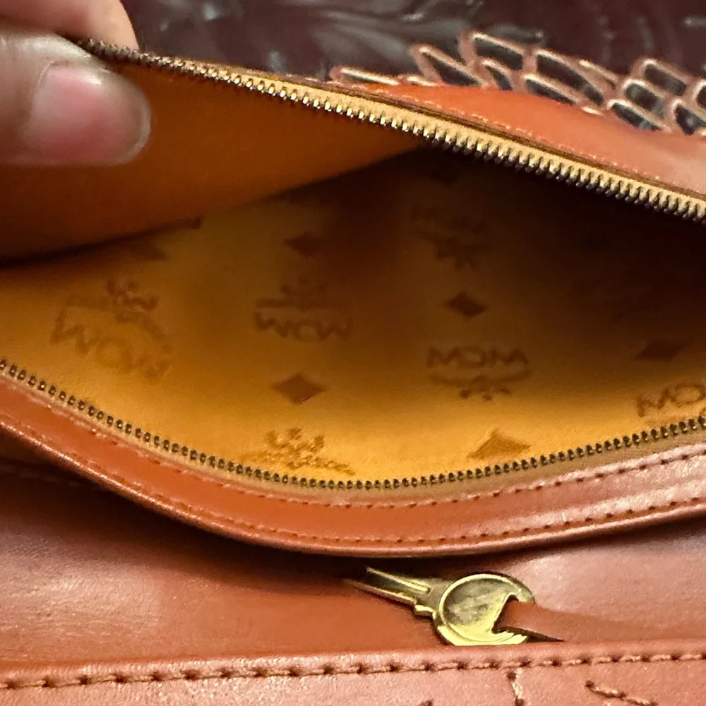 MCM Visetos Cognac Monogram Leather Clutch unisex Comes with original key! A+ - Picture 8 of 12